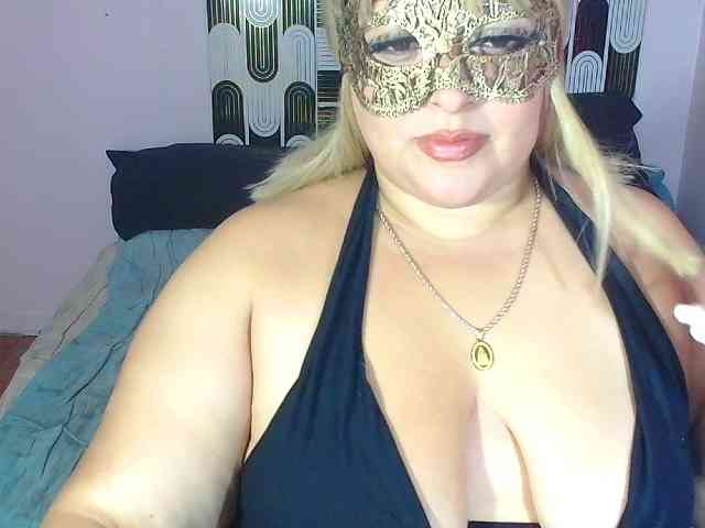 SexySamantha888 Live Webcam on BongaCams