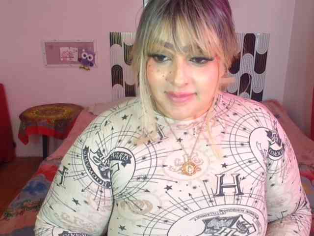 SexySamantha888 Live Webcam on BongaCams