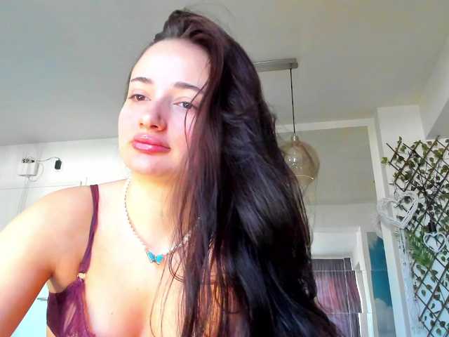 ireneVON's BongaCams show and profile