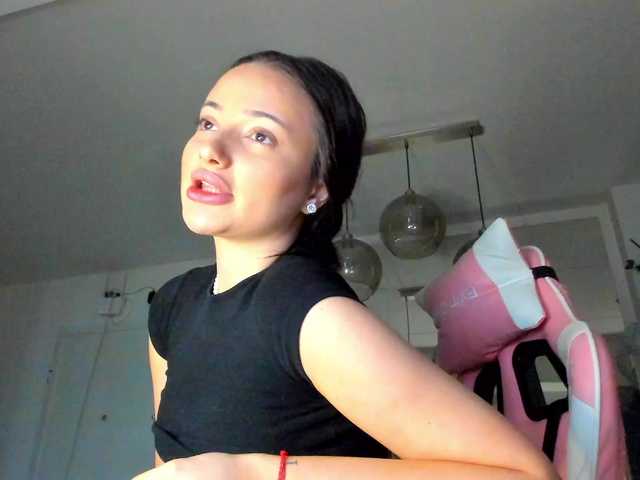 ireneVON's BongaCams show and profile