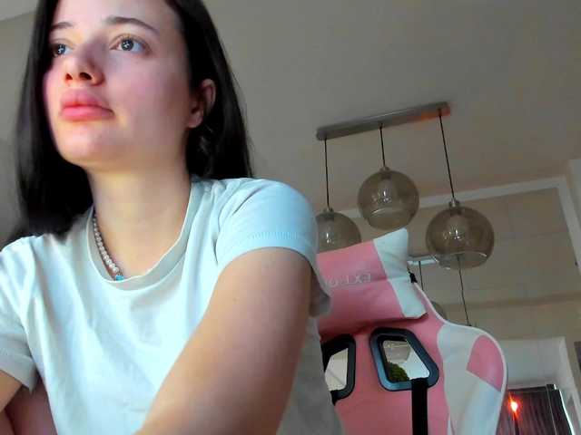 ireneVON's BongaCams show and profile