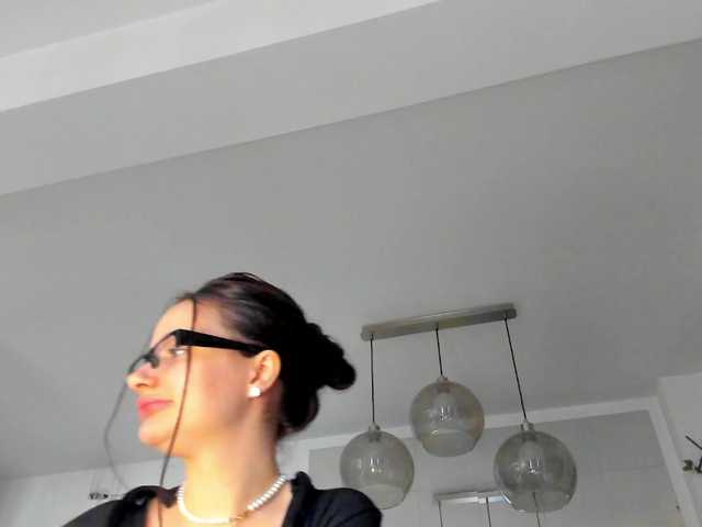 ireneVON's BongaCams show and profile