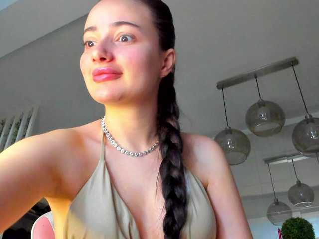 ireneVON's BongaCams show and profile
