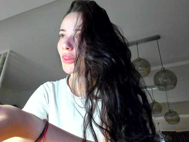 ireneVON's BongaCams show and profile