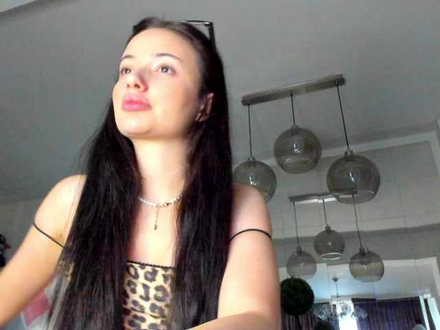 ireneVON's BongaCams show and profile