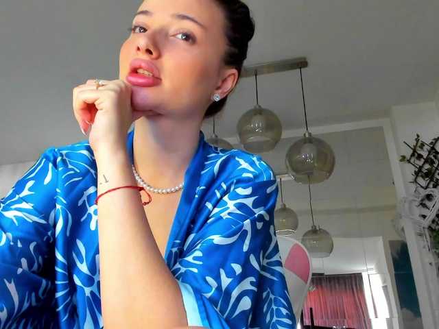 ireneVON's BongaCams show and profile