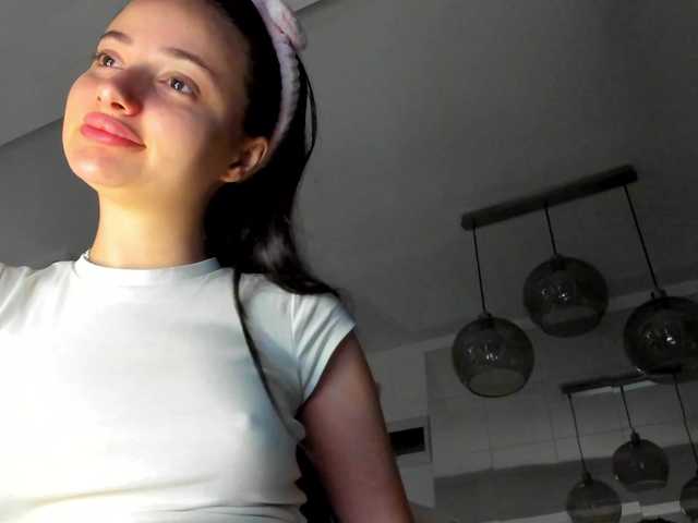 ireneVON from BongaCams is Freechat