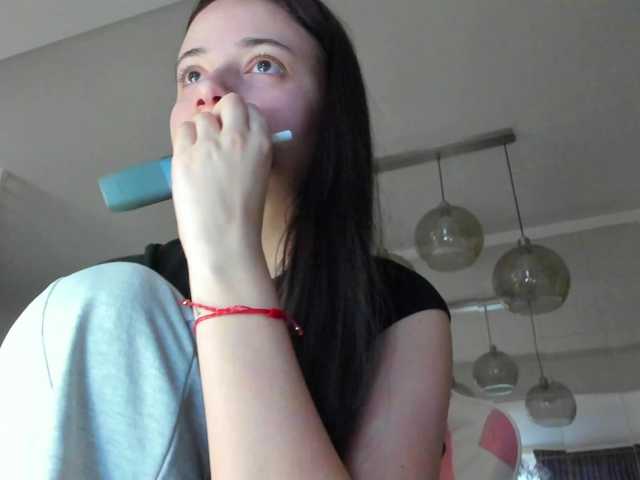 ireneVON's BongaCams show and profile