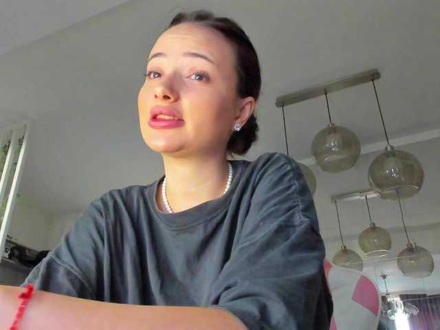 ireneVON's BongaCams show and profile