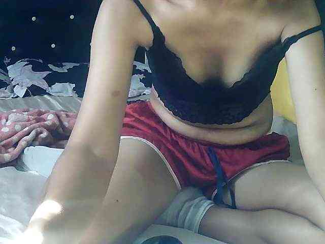 Michou_Caren webcam