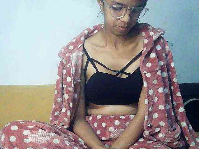 Michou_Caren webcam