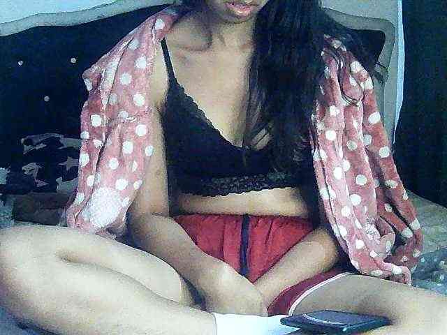 Michou_Caren webcam