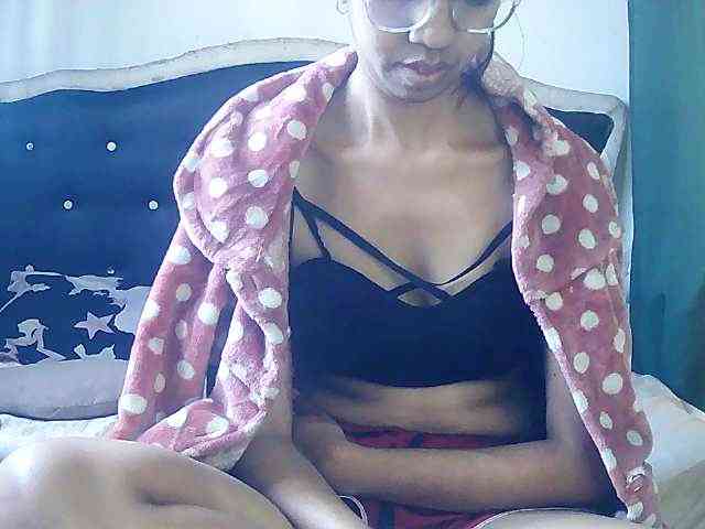 Michou_Caren webcam
