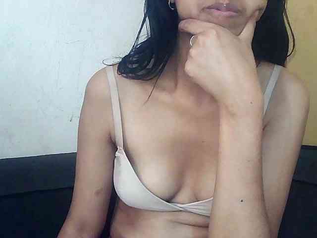 Michou_Caren webcam