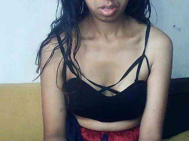 Michou_Caren webcam