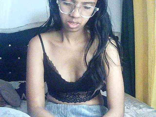 Michou_Caren webcam