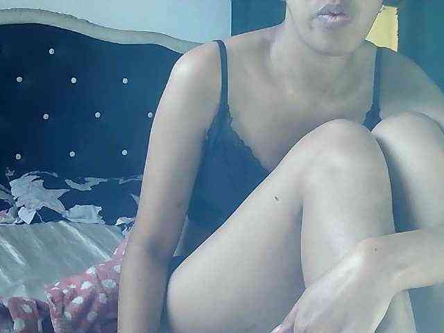 Michou_Caren webcam
