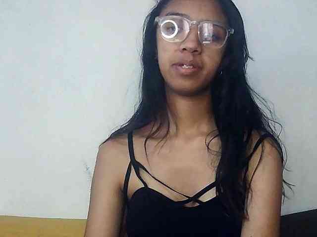 Michou_Caren webcam