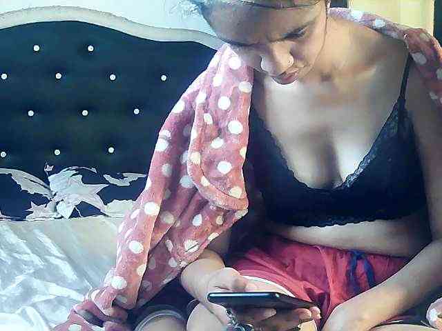 Michou_Caren webcam