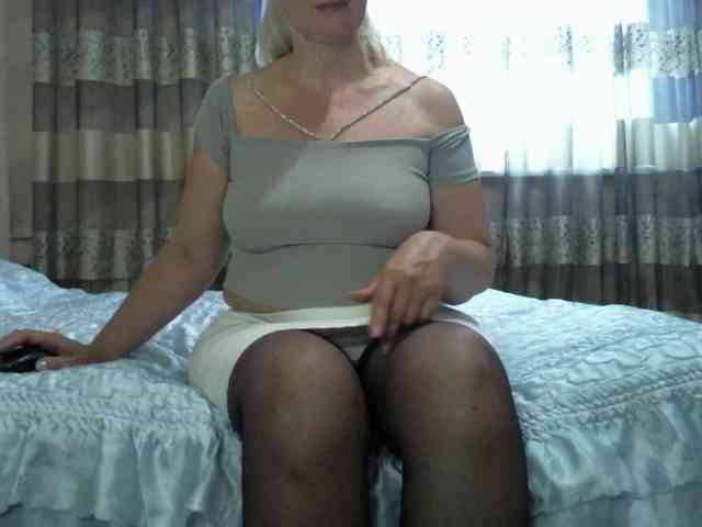 Yagodka-mmm webcam