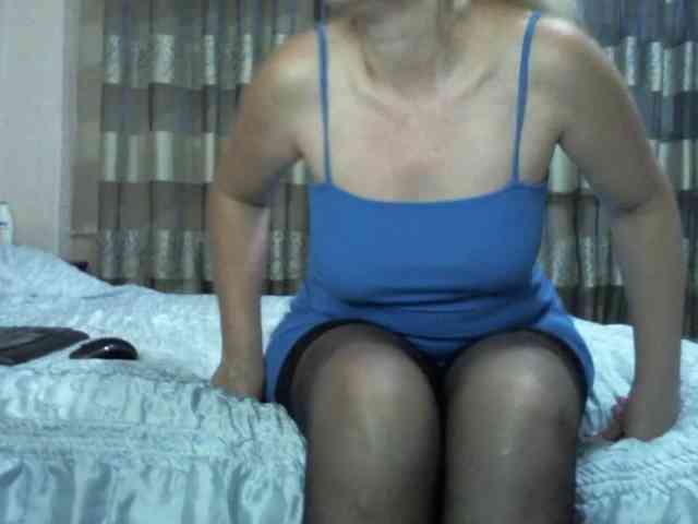 Yagodka-mmm webcam