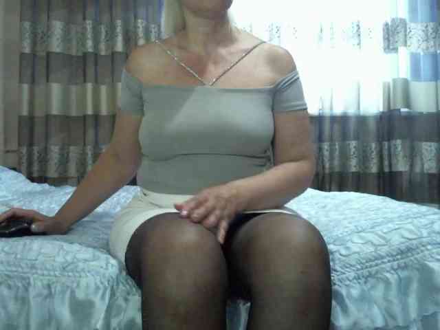 Yagodka-mmm webcam