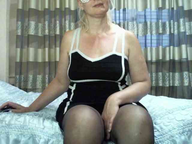 Yagodka-mmm webcam