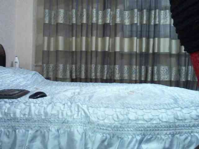 Yagodka-mmm webcam