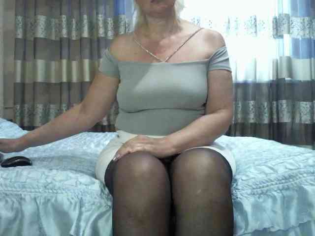 Yagodka-mmm webcam