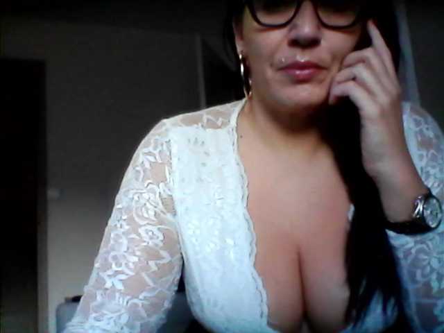 Lindafrancaise Live Cam on BongaCams