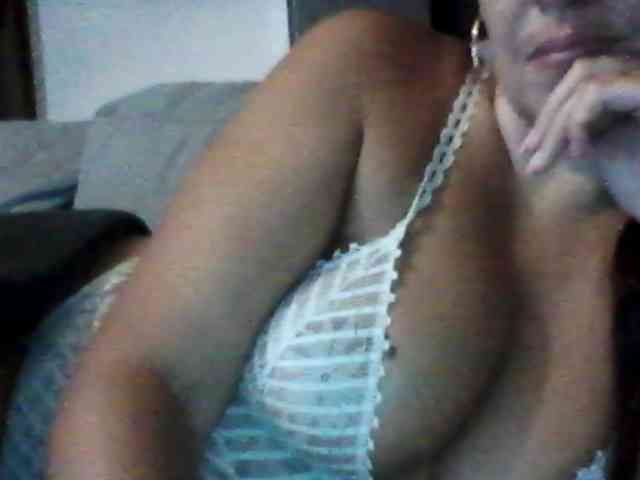 Lindafrancaise webcam