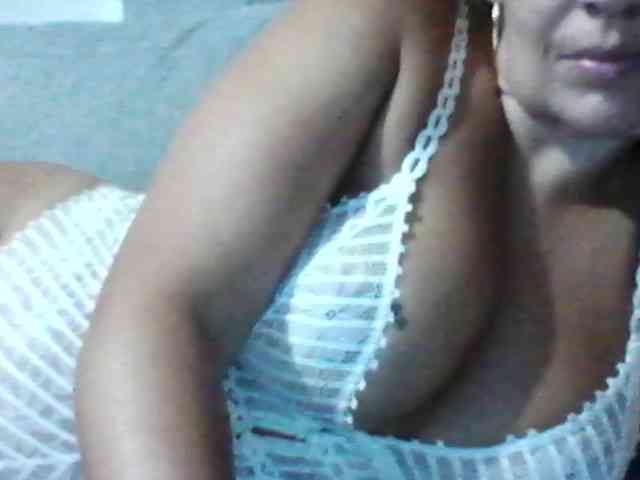 Lindafrancaise webcam