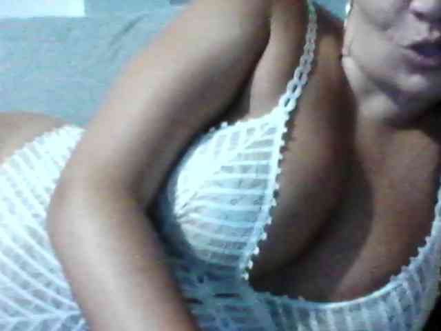 Lindafrancaise webcam