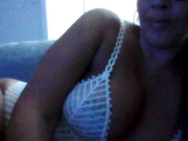 Lindafrancaise webcam