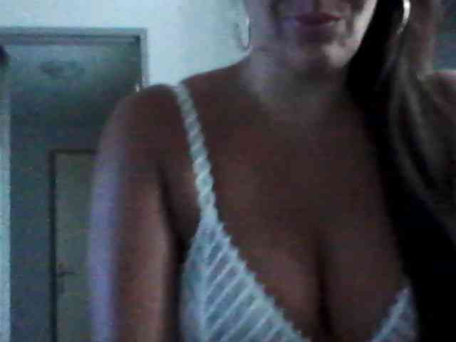 Lindafrancaise webcam