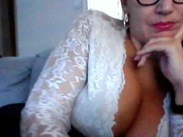 Lindafrancaise webcam