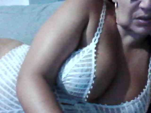 Lindafrancaise webcam