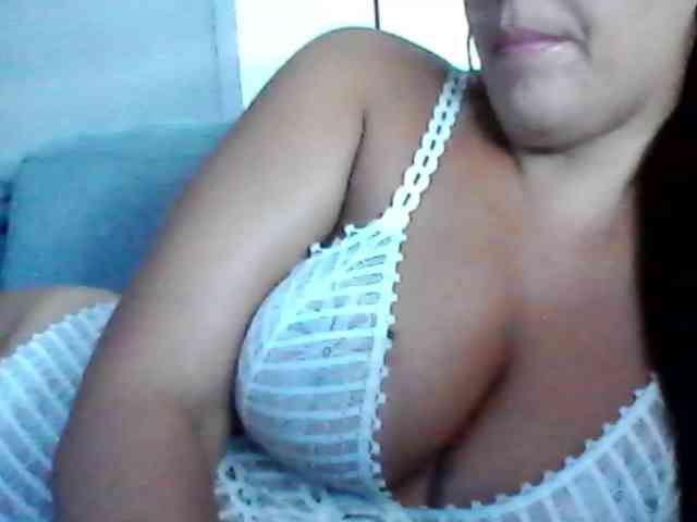 Lindafrancaise webcam