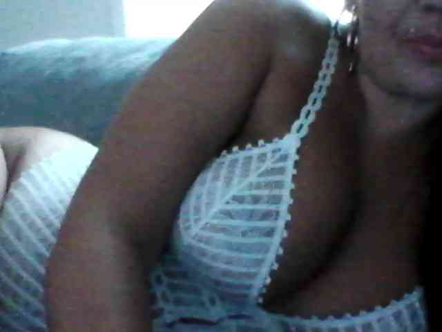 Lindafrancaise webcam