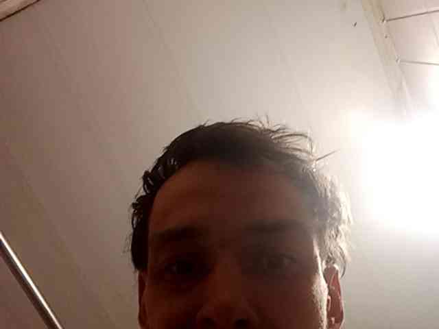 MaksHluha1 Live Webcam on BongaCams