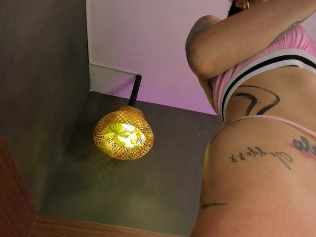 GinebraFox's BongaCams show and profile