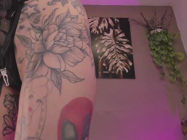 GinebraFox's BongaCams show and profile