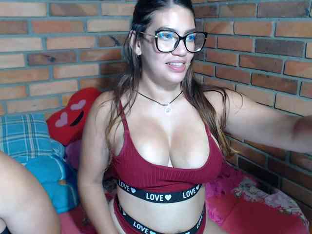 LiaandRocco webcam