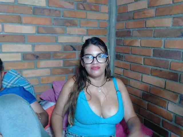 LiaandRocco webcam