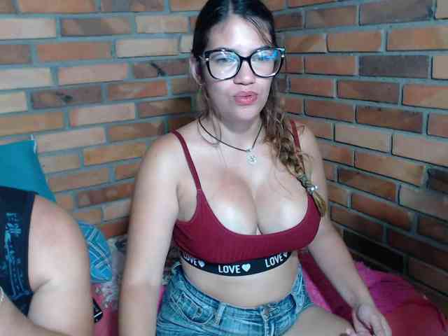 LiaandRocco webcam