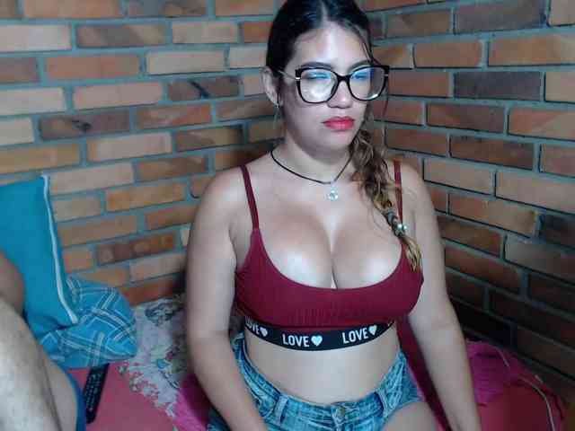 LiaandRocco webcam