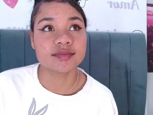 KittyBrooke webcam