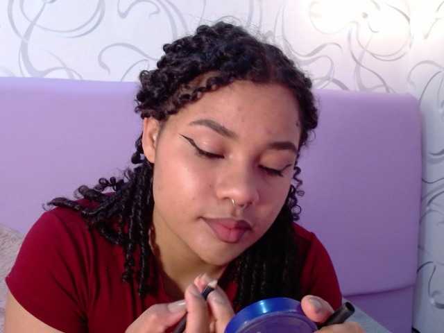 KittyBrooke webcam