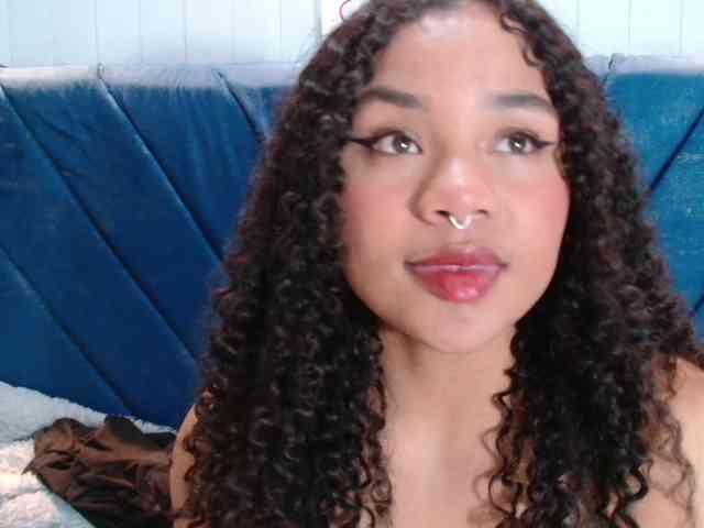 KittyBrooke webcam