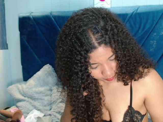 KittyBrooke webcam